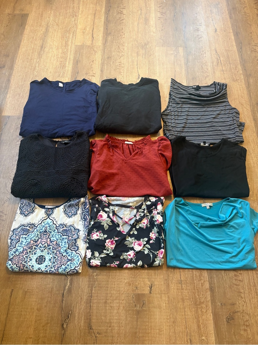 Women’s XL Blouse Shirt Bundle lot Wholesale Resat - Picture 9 of 10